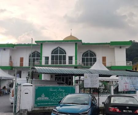 Masjid At Tayyibin Taman Bidara