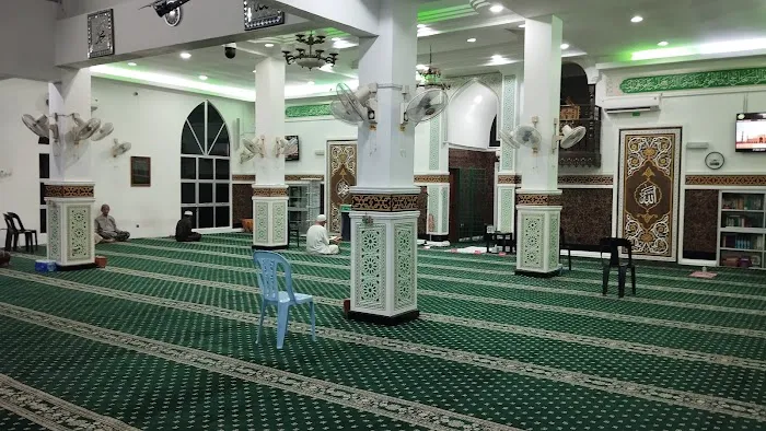 Masjid At Tayyibin Taman Bidara Picture 3