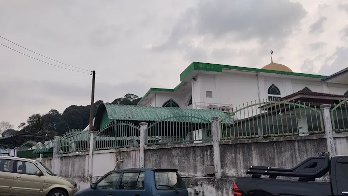 Masjid At Tayyibin Taman Bidara Picture 10