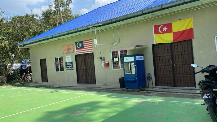 Dewan Kampung orang asli hulu kuang Selangor Picture 3