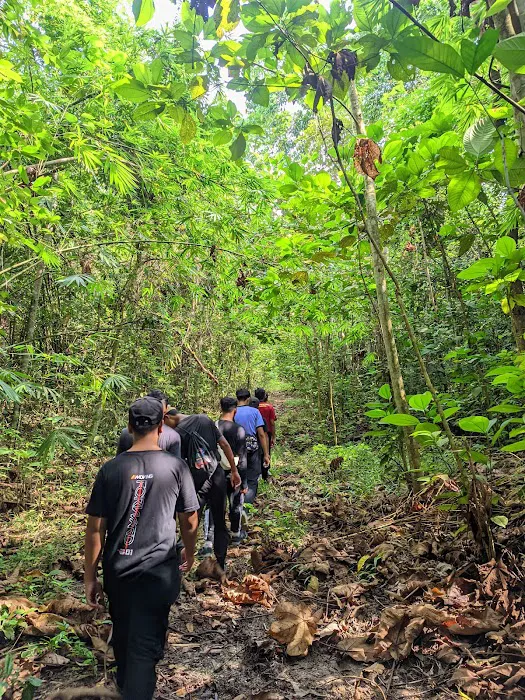 Batu Dam Hiking Trailhead Picture 3