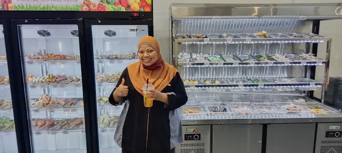 Delicious Bubble Tea & Lok Lok (FOOD DELIVERY: ORDER NOW!) Picture 1