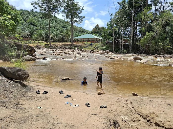 Pusat Kembara Dan Rekreasi Sungai Rengat Picture 1