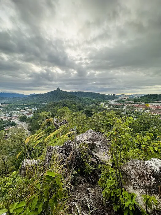 Bukit Guling Ayam Trailhead Picture 1
