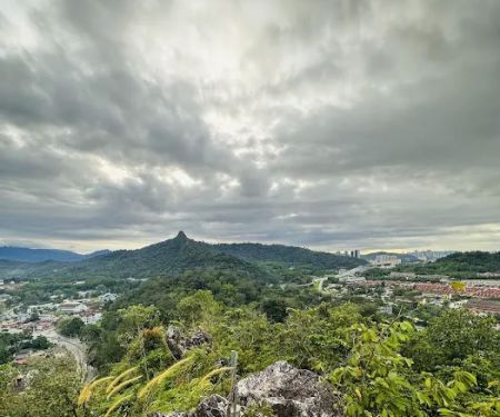 Bukit Guling Ayam Trailhead