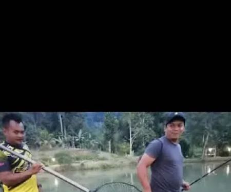 Kolam pancing joran pendek