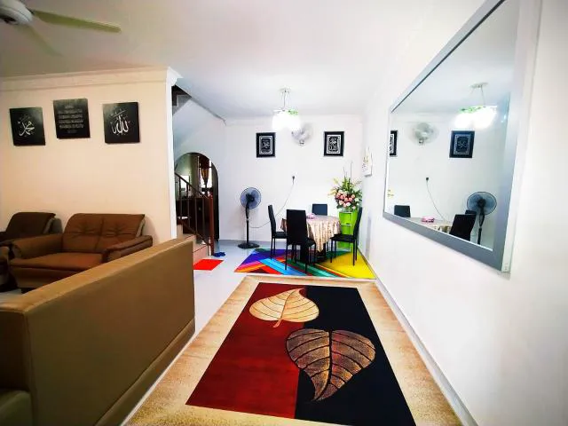 AZ's HOMESTAY TANAH MERAH Picture 5