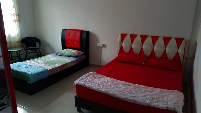 AZ's HOMESTAY TANAH MERAH Picture 10