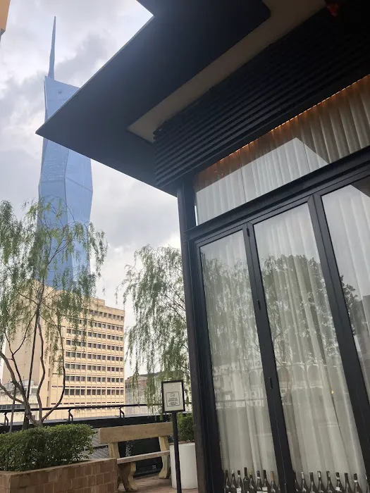 Unwined Cabana Picture 4