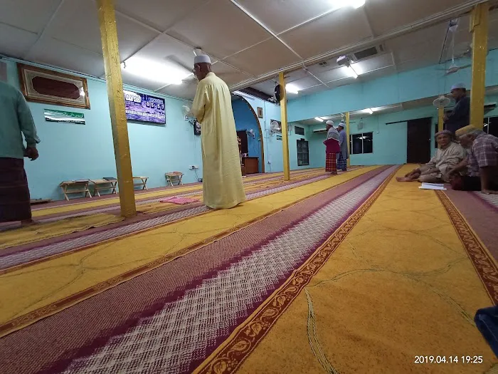 Al-Muttaqin Mosque Picture 5