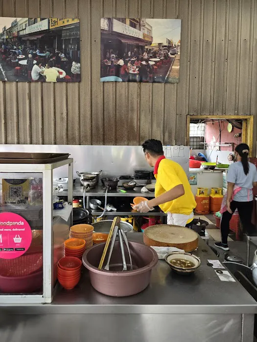 Lieong Kee Bae Good Teh Kepong Restaurant Picture 3