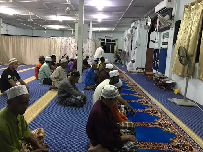Masjid Kampung Chat Picture 5