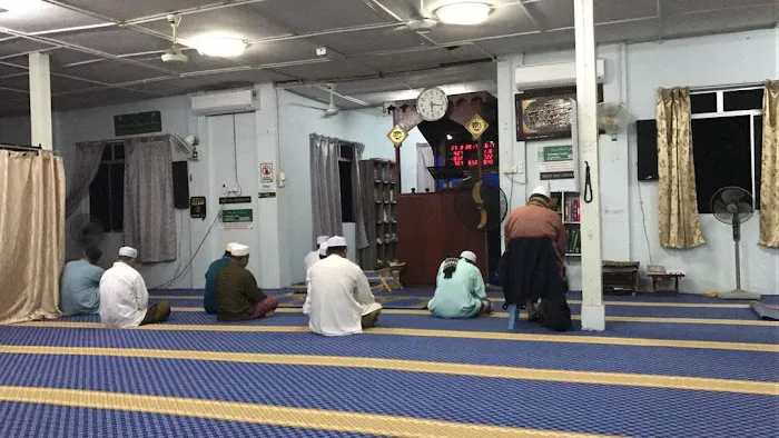 Masjid Kampung Chat Picture 2