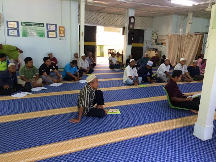 Masjid Kampung Chat Picture 7