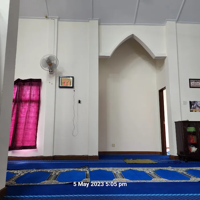 Surau Pejabat Daerah dan Tanah Lipis Picture 10