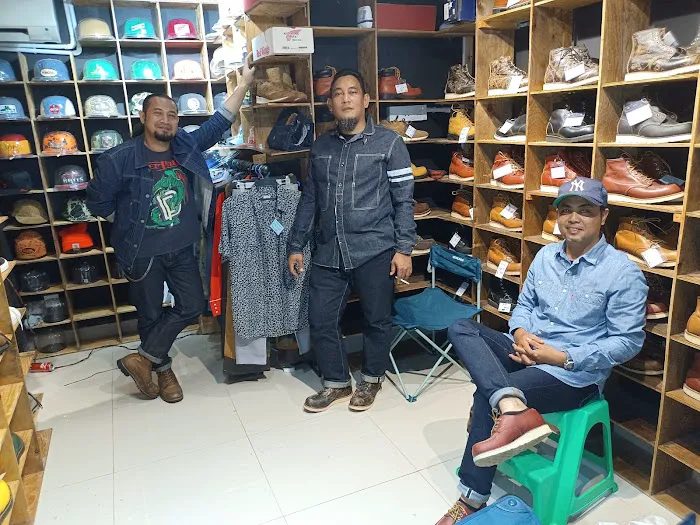 Tok Yem's Street Mall Picture 3