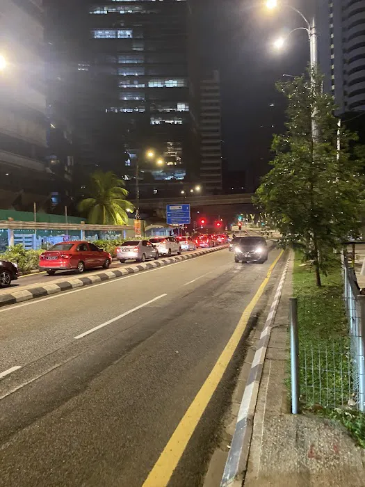 Taman Standard Chartered Kuala Lumpur Picture 2