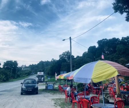 Kedai makan pok wey kg tersan