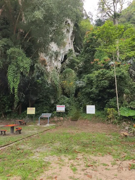 Gua Bama Picture 5