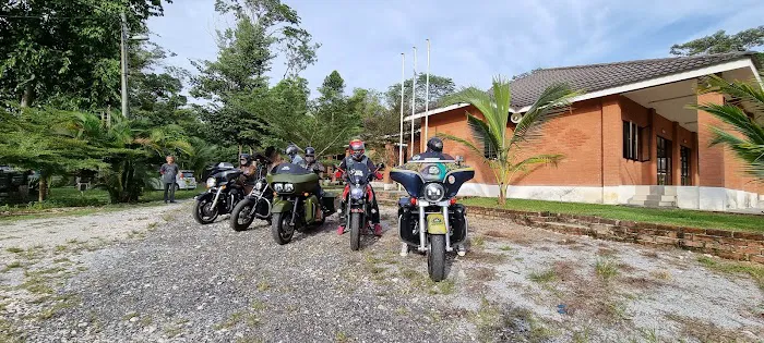 Latar Siku Adventurous Picture 6