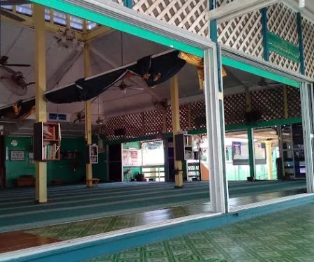 Masjid Damak