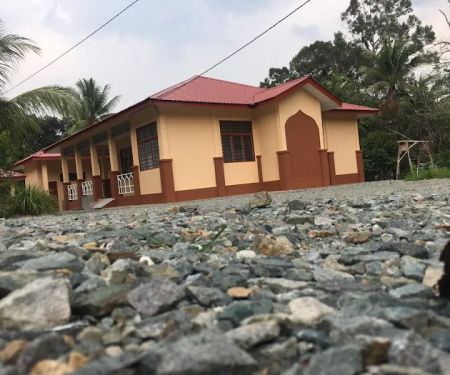 Surau Kampung Sungai Terlang