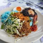 Kedai makan nasi kerabu batu 5 penjom