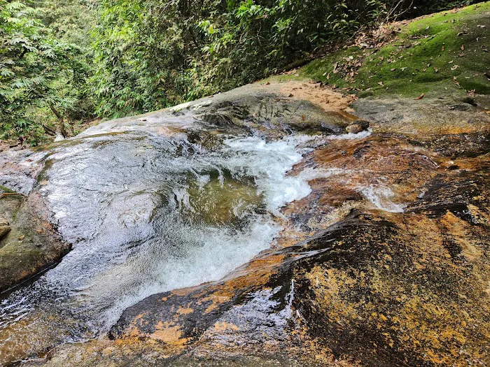 Kanching Waterfall Top Picture 1