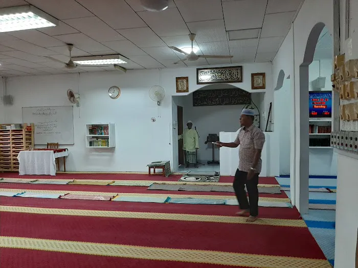 Surau At-taqwa Taman Usaha Jaya Picture 5