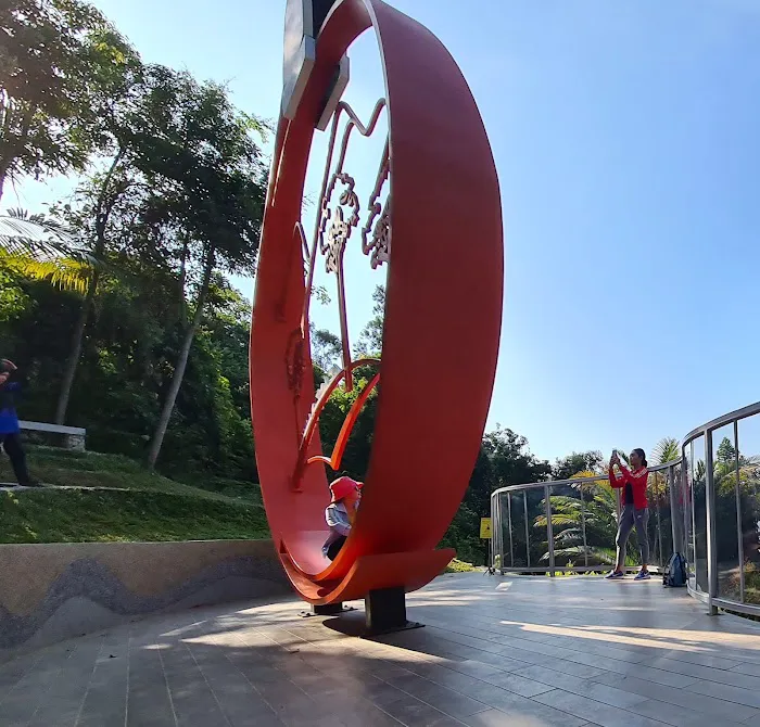 Look out point (KL East Park) Picture 7