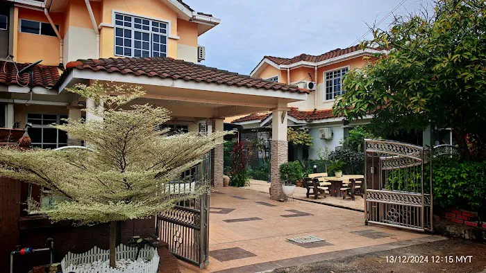 Homestay Santai Bertam Kepala Batas Semi D Fully Aircond Picture 3