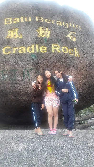 Batu Berayun Cradle Rock Genting highland Picture 2