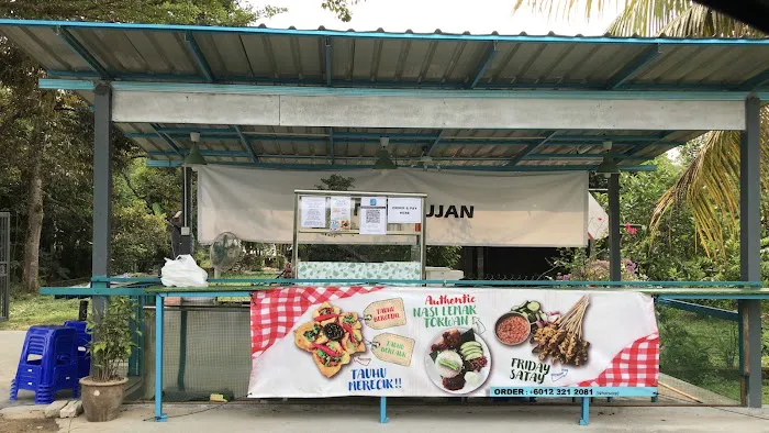 Anjung TADAH HUJAN Picture 3