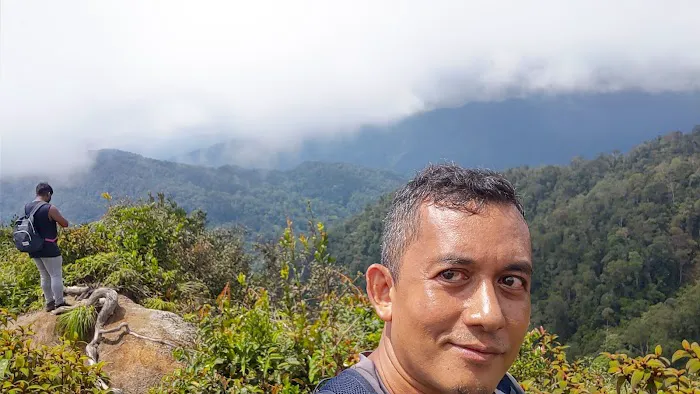 Gunung Gap & Ulu Semangkok Trailhead Picture 4