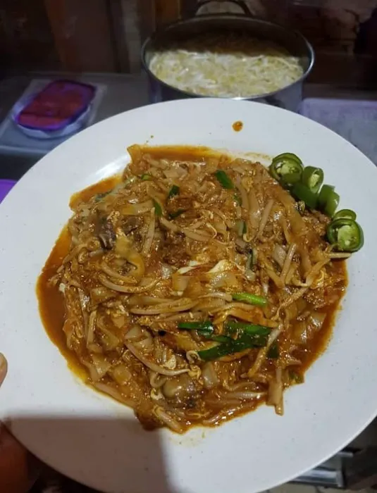 ALONG CHARKUEYTEOW Picture 3
