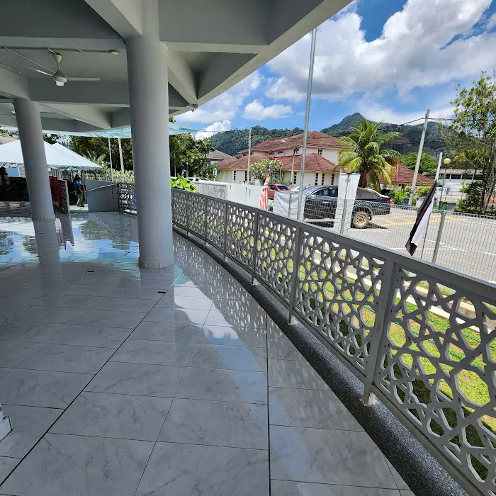 Masjid Tunku Azizah Iskandar Picture 1