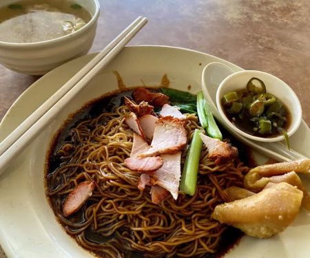 Kedai Kopi Dan Makanan Tuck Lee