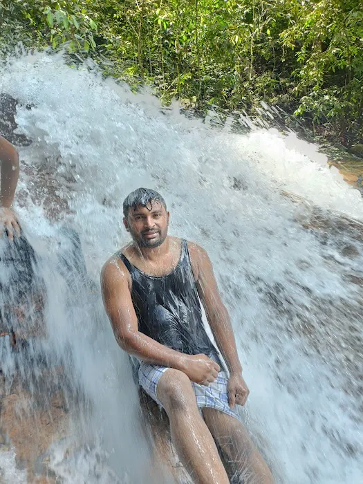 Hidden waterfall Picture 7