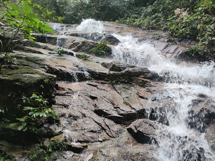 Hidden waterfall Picture 4