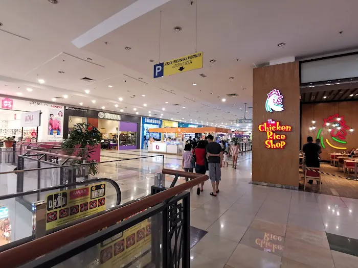 AEON Mall Metro Prima Shopping Centre Picture 6