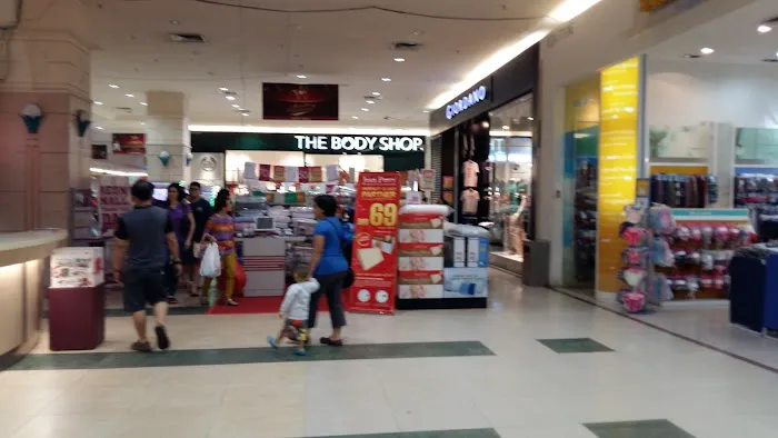 AEON Mall Metro Prima Shopping Centre Picture 1