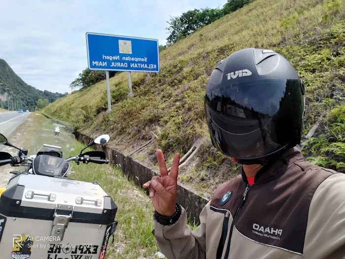 Signboard Sempadan Kelantan - Pahang Picture 7