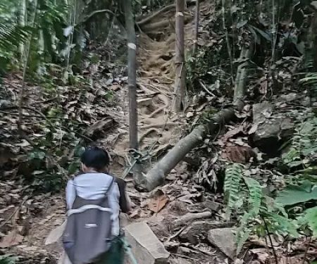 Dinding Waterfall