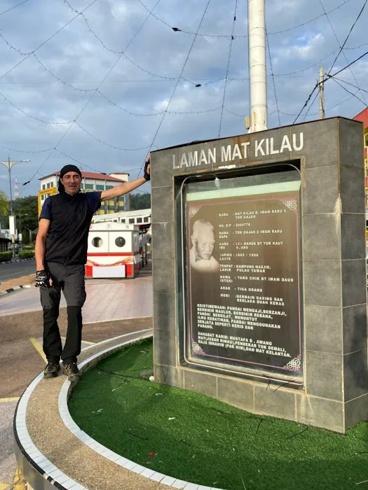 LAMAN MAT KILAU Picture 4