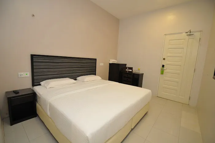 Weston Residence Homestay Picture 2