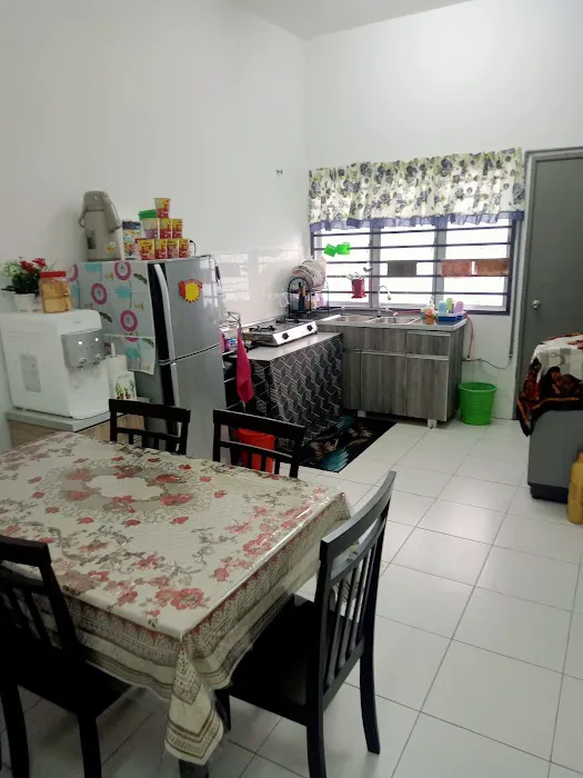Aqifah Homestay Picture 5