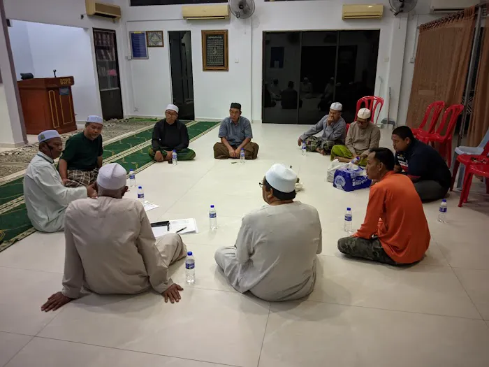SURAU AL-IKHLAS Picture 2