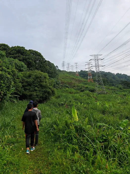 Bukit Lanjan Trailhead Picture 2