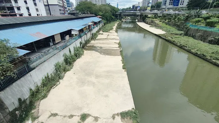 River of Life South Mid Valley Picture 3