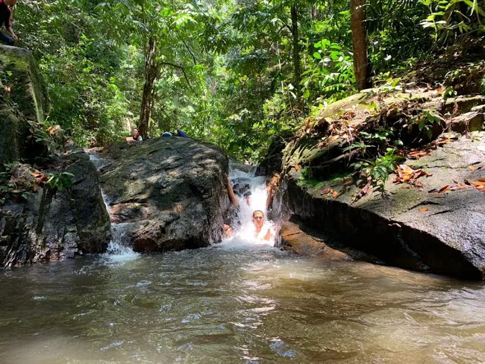 Sungai Pisang Waterfall Trailhead Picture 2